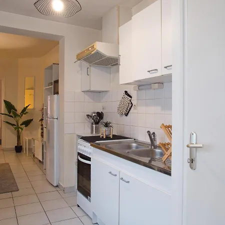 Confort Maison דירה אנז'ה